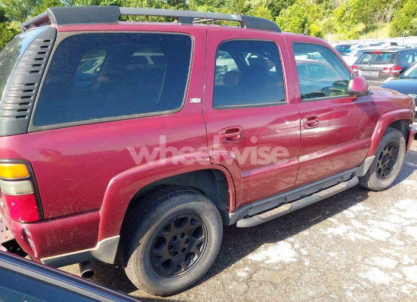Photo 4 of 2005 Chevrolet Tahoe Z71 (VIN 1GNEK13T25R225137)