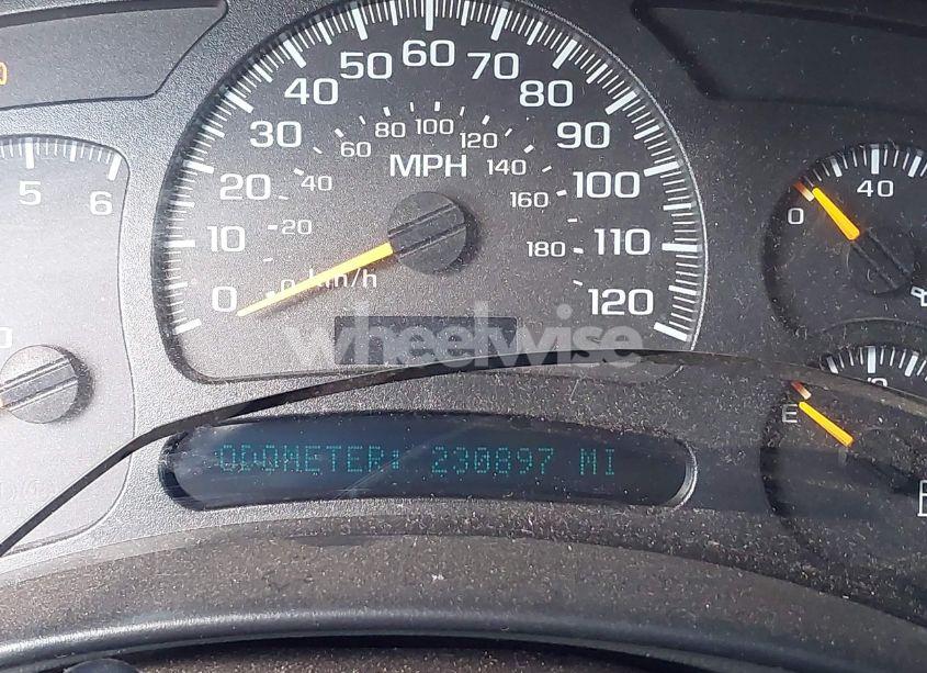 Photo 7 of 2005 Chevrolet Tahoe Z71 (VIN 1GNEK13T25R225137)