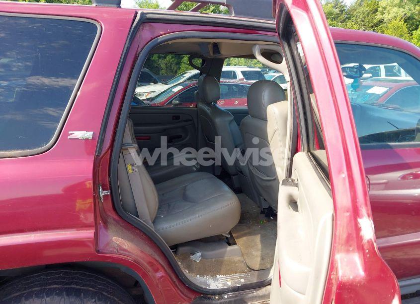 Photo 8 of 2005 Chevrolet Tahoe Z71 (VIN 1GNEK13T25R225137)