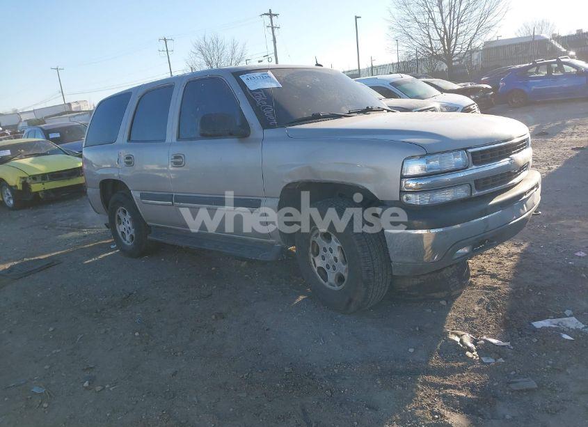 2005 Chevrolet Tahoe LS (VIN 1GNEK13T25R236106) main photo