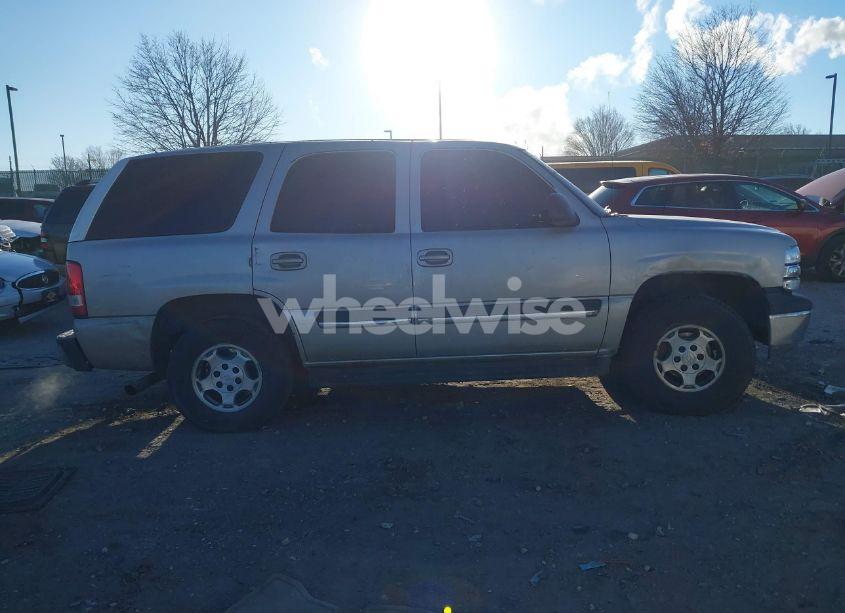 Photo 12 of 2005 Chevrolet Tahoe LS (VIN 1GNEK13T25R236106)