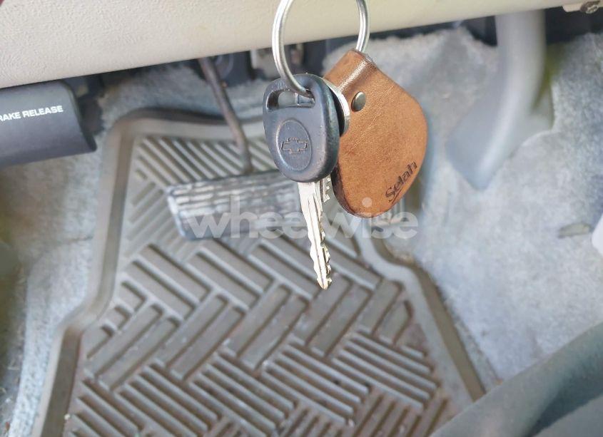 Photo 11 of 2001 Chevrolet Tahoe LT (VIN 1GNEK13T31J119997)