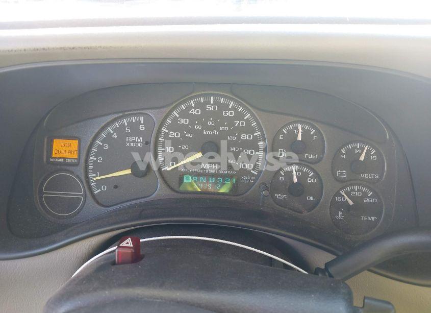Photo 7 of 2001 Chevrolet Tahoe LT (VIN 1GNEK13T31J119997)