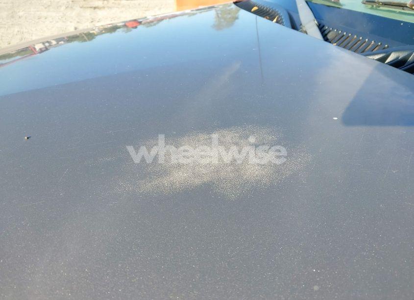 Photo 6 of 2004 Chevrolet Tahoe LT (VIN 1GNEK13T34J261092)