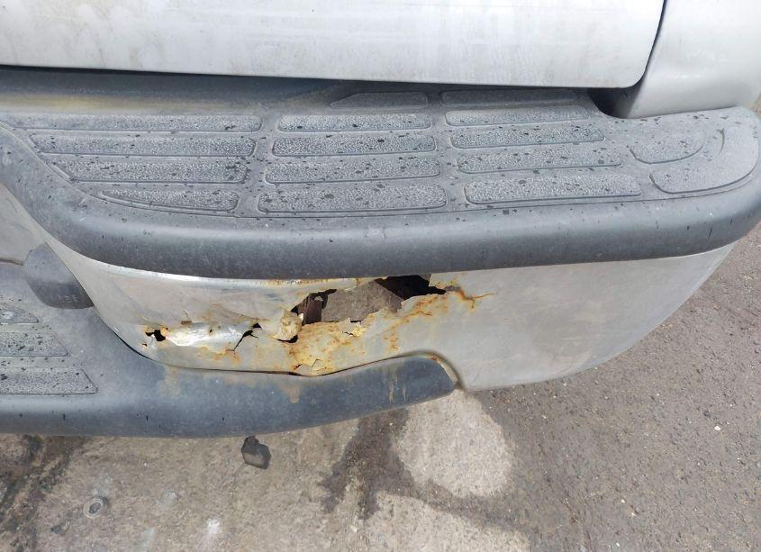 Photo 12 of 2005 Chevrolet Tahoe LS (VIN 1GNEK13T35J258758)