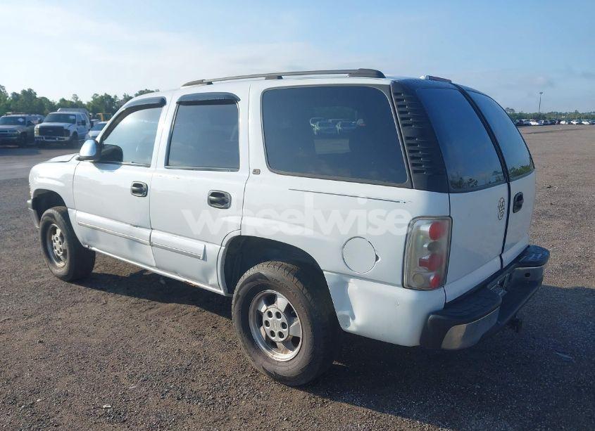 Photo 3 of 2001 Chevrolet Tahoe LS (VIN 1GNEK13T41J124223)