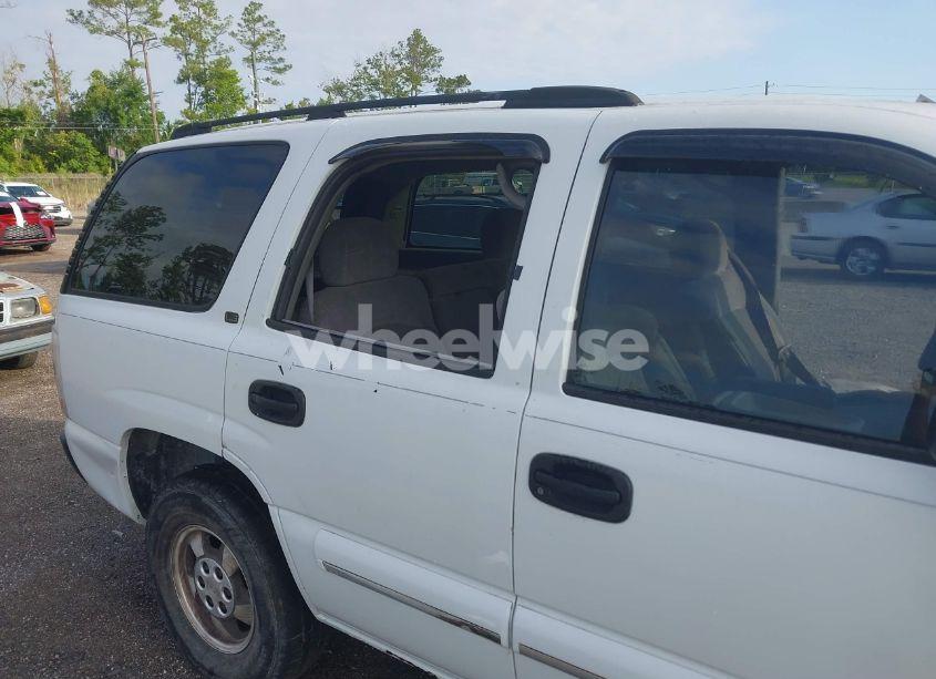 Photo 6 of 2001 Chevrolet Tahoe LS (VIN 1GNEK13T41J124223)