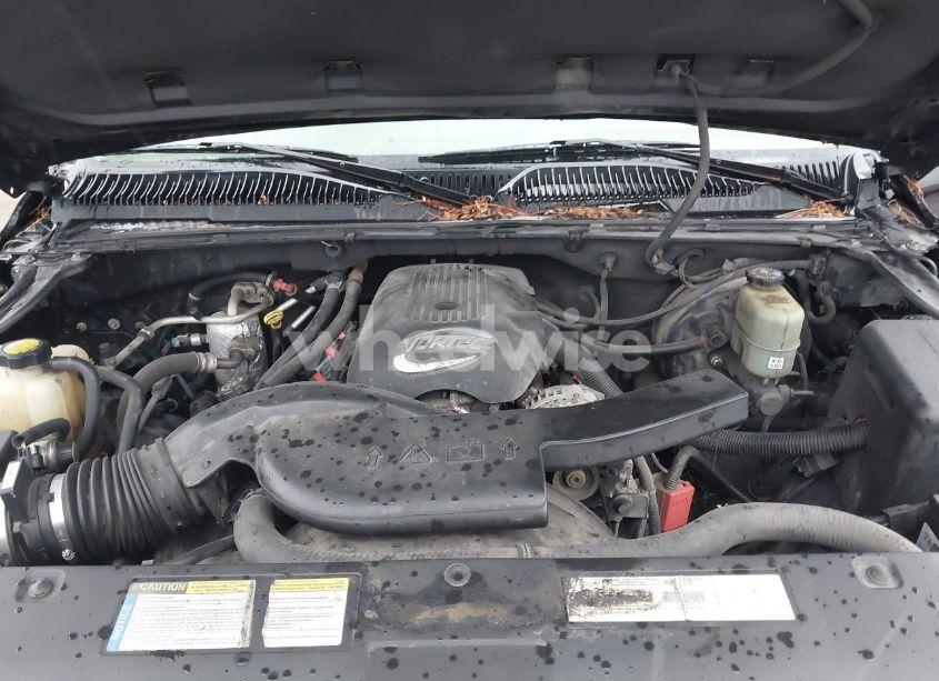 Photo 10 of 2001 Chevrolet Tahoe LT (VIN 1GNEK13T41R142321)