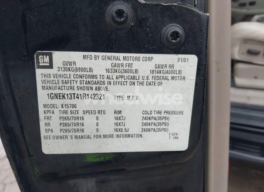 Photo 9 of 2001 Chevrolet Tahoe LT (VIN 1GNEK13T41R142321)