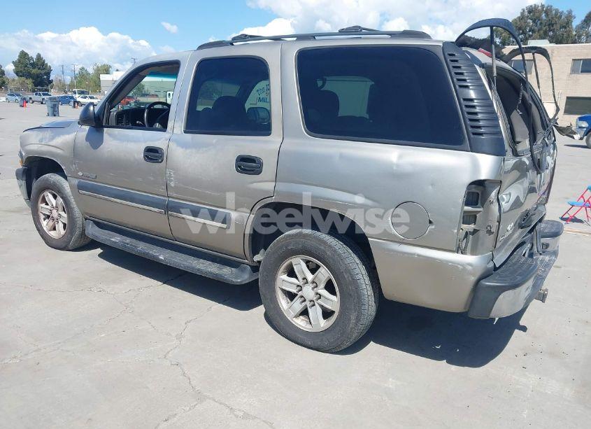 Photo 3 of 2003 Chevrolet Tahoe LS (VIN 1GNEK13T43J109451)