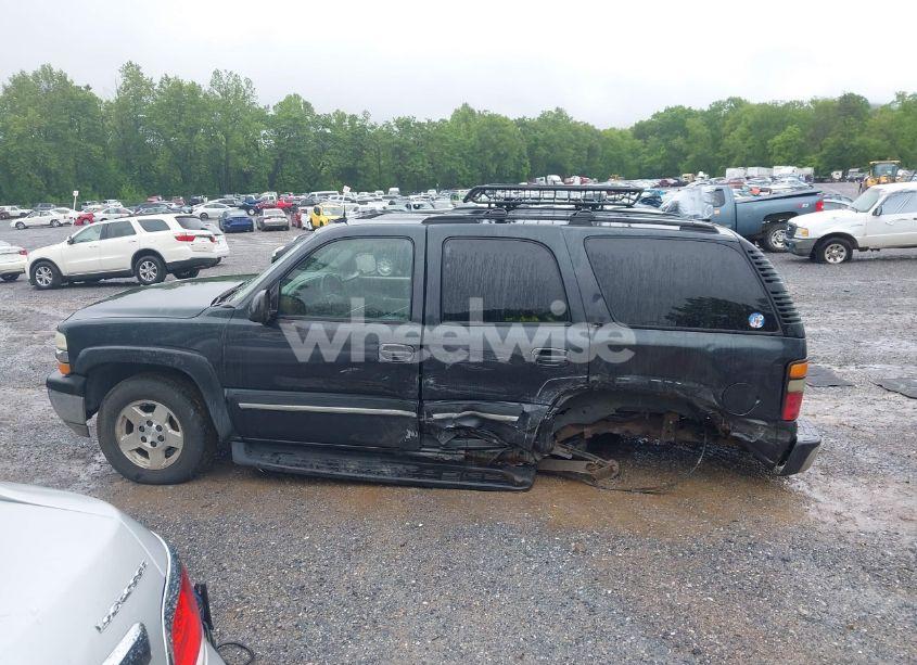 Photo 14 of 2004 Chevrolet Tahoe LT (VIN 1GNEK13T44J196897)