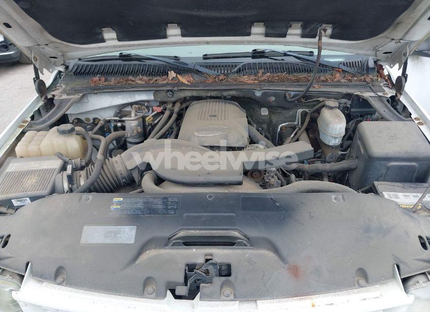 Photo 10 of 2004 Chevrolet Tahoe Z71 (VIN 1GNEK13T44R236784)