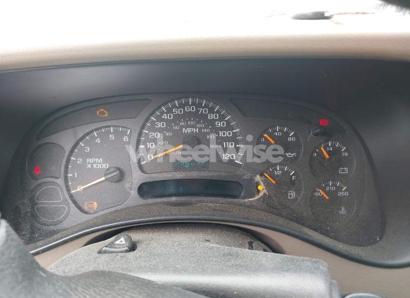 Photo 7 of 2004 Chevrolet Tahoe Z71 (VIN 1GNEK13T44R236784)