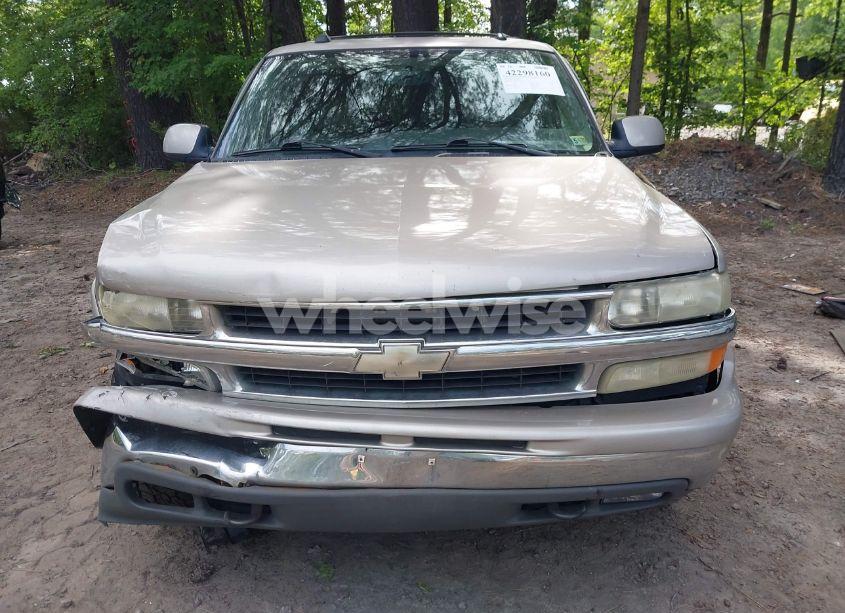 Photo 12 of 2005 Chevrolet Tahoe LT (VIN 1GNEK13T45J167997)