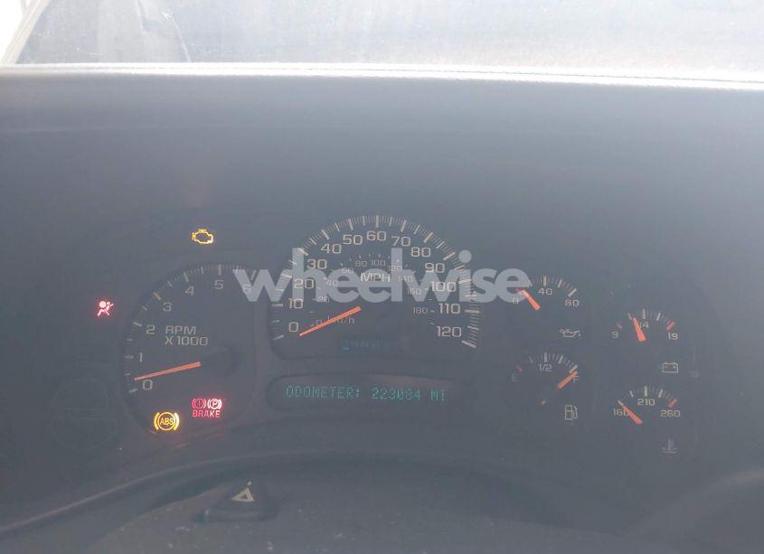 Photo 7 of 2005 Chevrolet Tahoe LS (VIN 1GNEK13T45J179356)