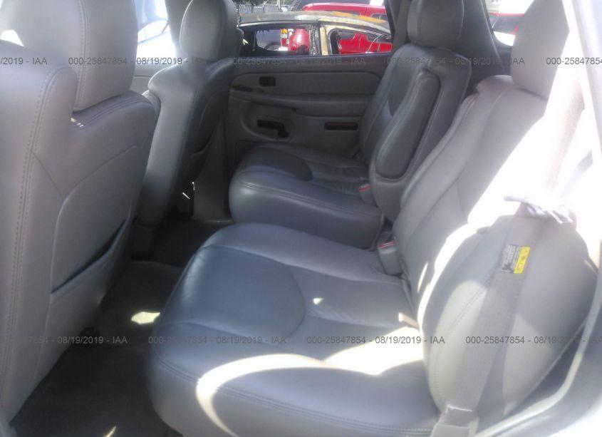 Photo 8 of 2005 Chevrolet Tahoe Z71 (VIN 1GNEK13T45R274954)