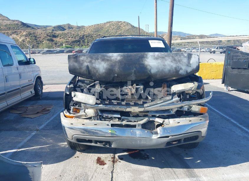 Photo 12 of 2001 Chevrolet Tahoe LT (VIN 1GNEK13T51J158235)