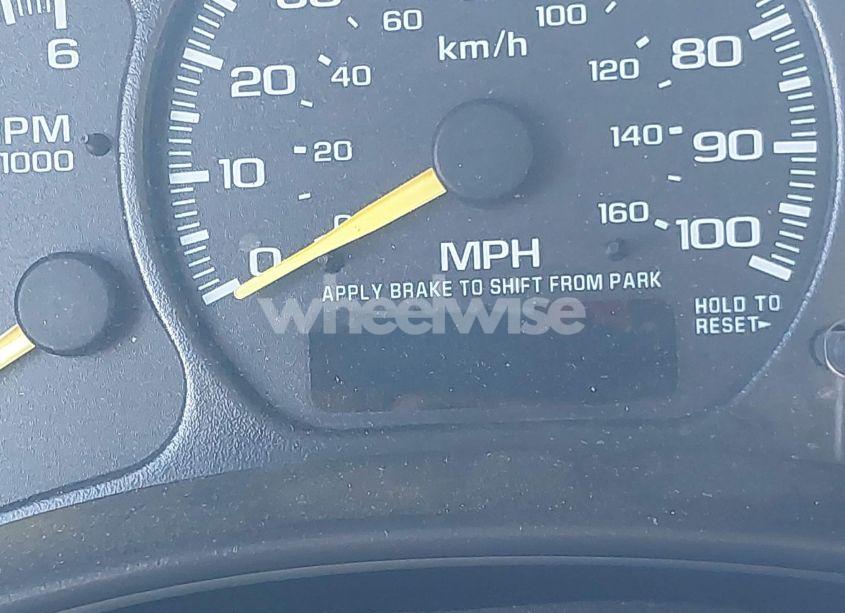 Photo 15 of 2001 Chevrolet Tahoe LT (VIN 1GNEK13T51J158235)