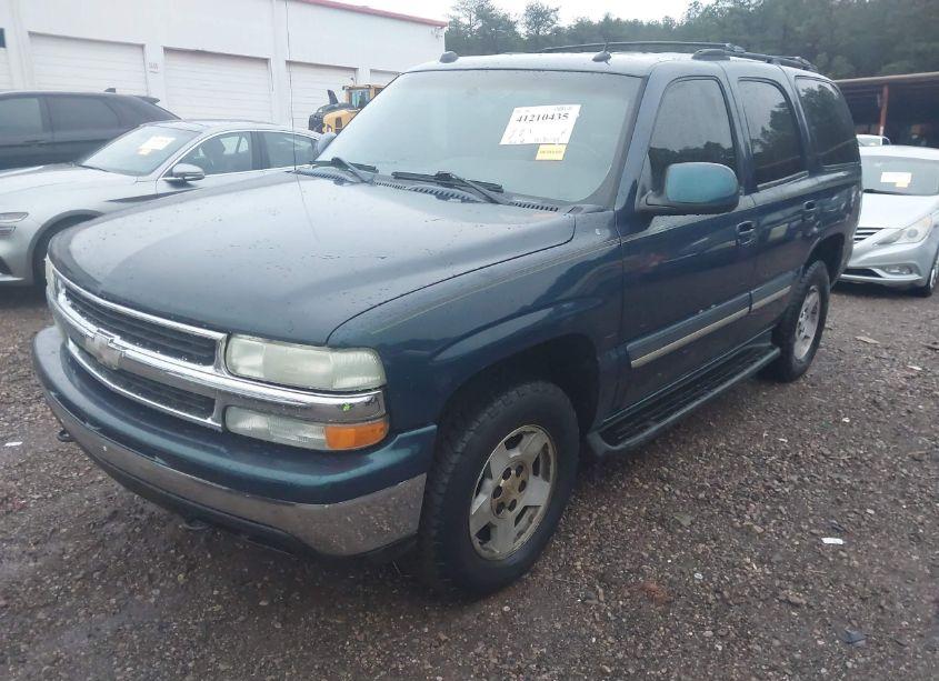 Photo 2 of 2005 Chevrolet Tahoe LT (VIN 1GNEK13T55J112233)