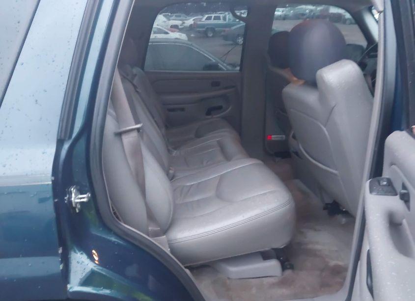 Photo 8 of 2005 Chevrolet Tahoe LT (VIN 1GNEK13T55J112233)