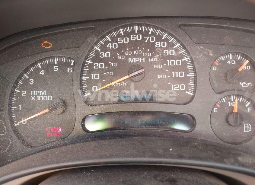 Photo 7 of 2005 Chevrolet Tahoe LT (VIN 1GNEK13T55J136340)