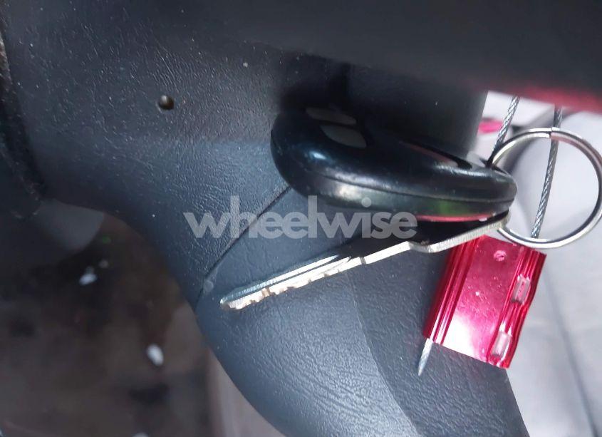 Photo 11 of 2005 Chevrolet Tahoe LS (VIN 1GNEK13T55J147242)