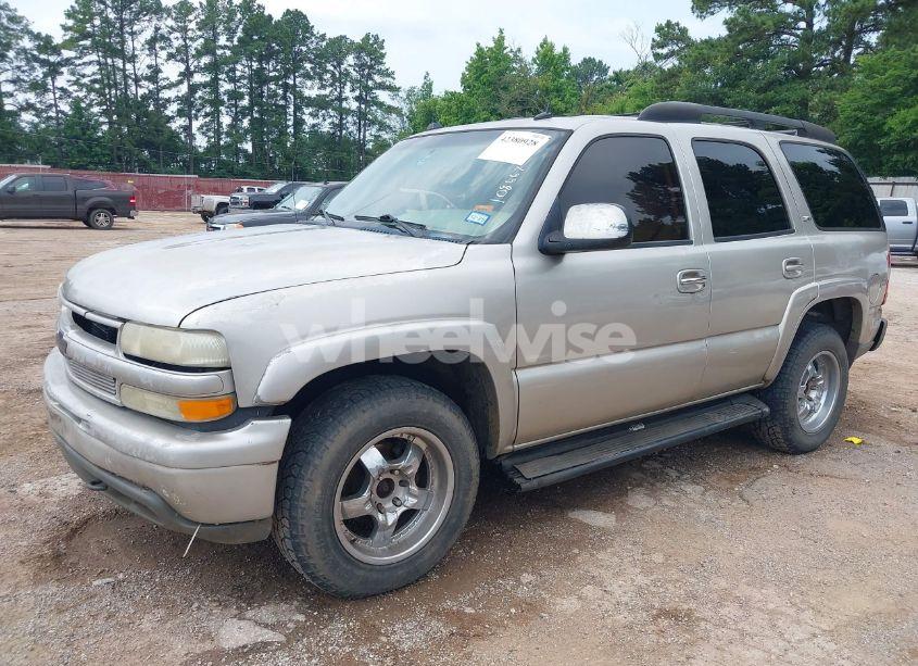 Photo 2 of 2005 Chevrolet Tahoe Z71 (VIN 1GNEK13T55R108667)