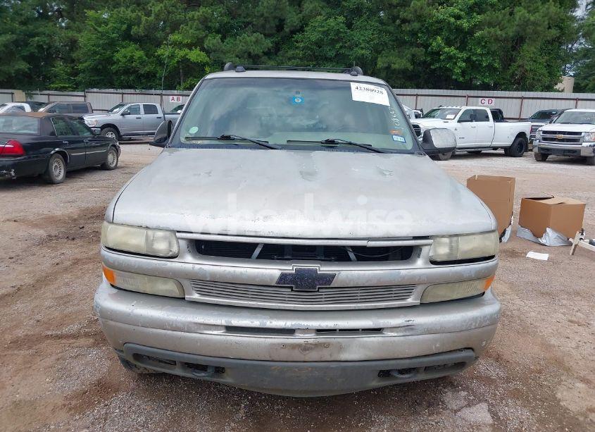 Photo 6 of 2005 Chevrolet Tahoe Z71 (VIN 1GNEK13T55R108667)