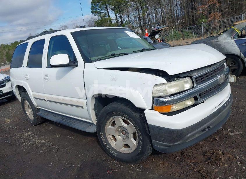 2005 Chevrolet Tahoe LT (VIN 1GNEK13T55R192411) main photo