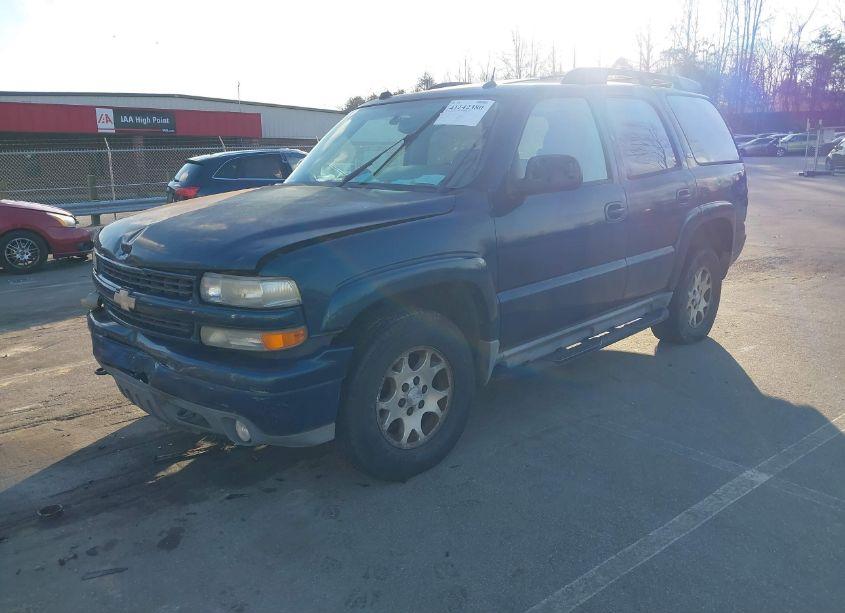 Photo 2 of 2005 Chevrolet Tahoe Z71 (VIN 1GNEK13T55R259637)