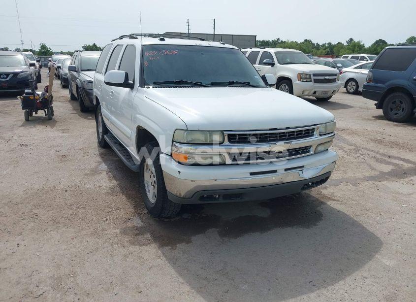2004 Chevrolet Tahoe LT (VIN 1GNEK13T64J172388) main photo