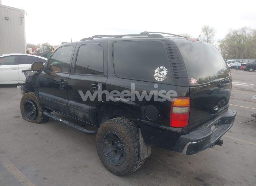 Photo 3 of 2004 Chevrolet Tahoe LT (VIN 1GNEK13T64R142485)