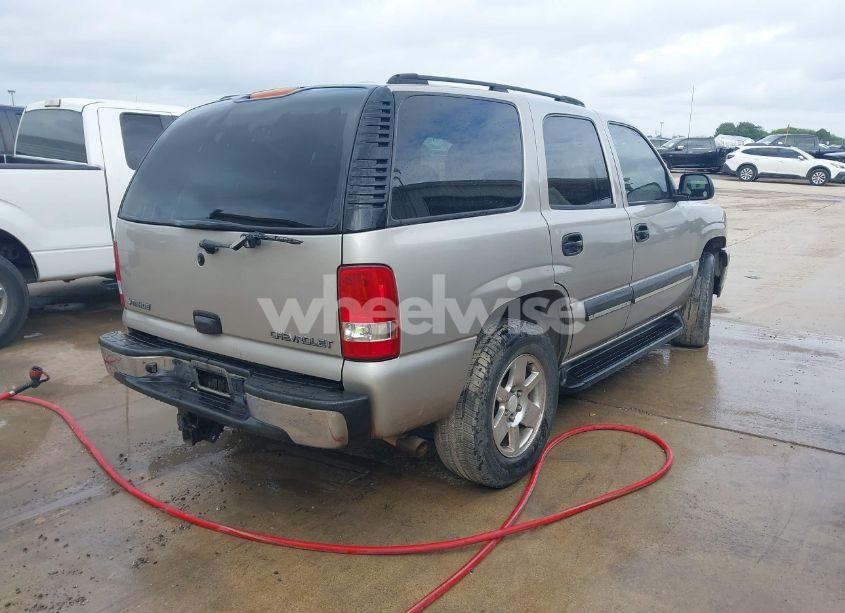 Photo 3 of 2004 Chevrolet Tahoe LS (VIN 1GNEK13T64R160193)