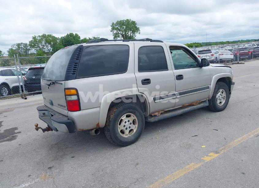 Photo 4 of 2005 Chevrolet Tahoe LS (VIN 1GNEK13T65J175180)