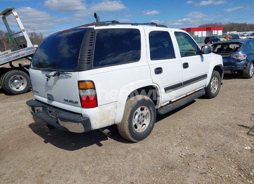 Photo 4 of 2005 Chevrolet Tahoe LS (VIN 1GNEK13T65J198121)