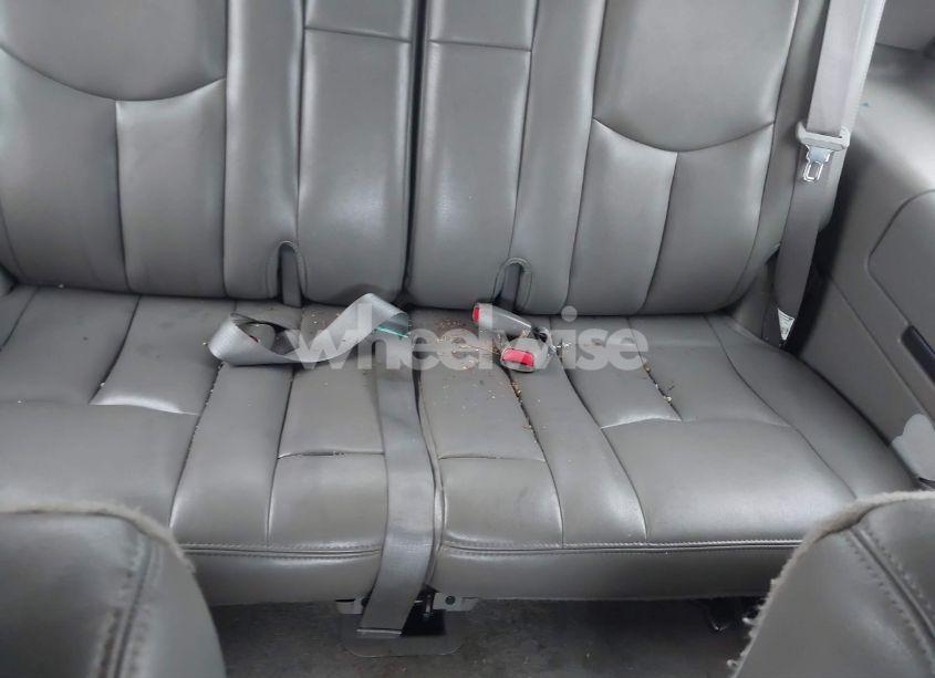 Photo 12 of 2005 Chevrolet Tahoe Z71 (VIN 1GNEK13T65R138857)