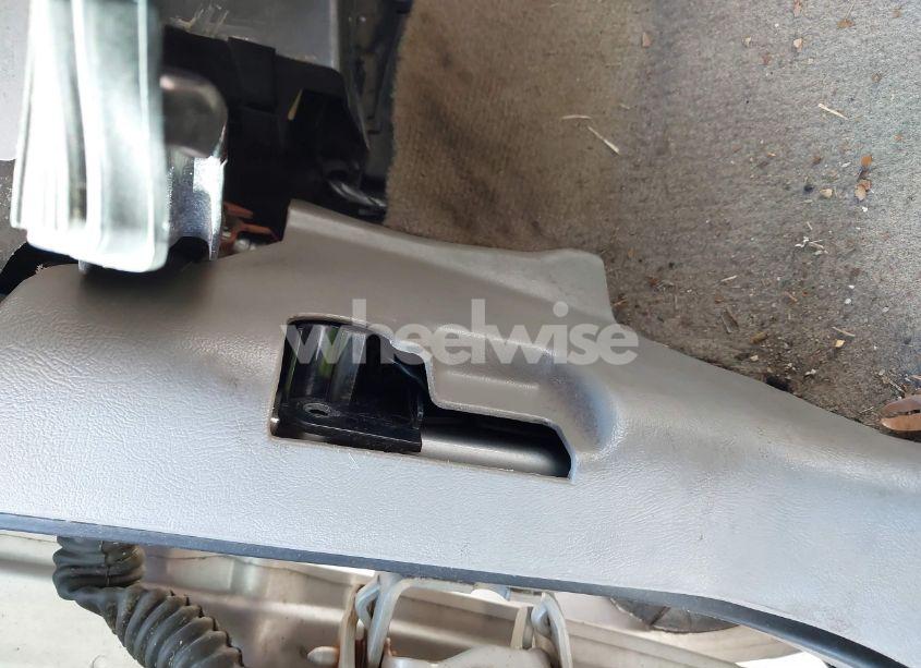 Photo 12 of 2005 Chevrolet Tahoe Z71 (VIN 1GNEK13T65R246136)