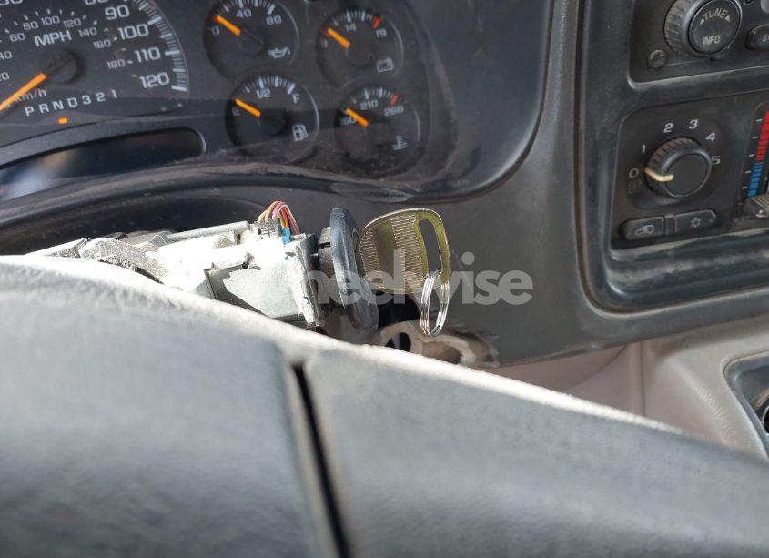 Photo 11 of 2006 Chevrolet Tahoe LS (VIN 1GNEK13T66J110475)