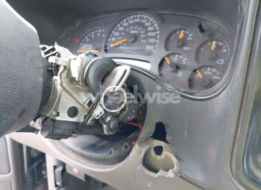 Photo 6 of 2006 Chevrolet Tahoe LS (VIN 1GNEK13T66J110475)