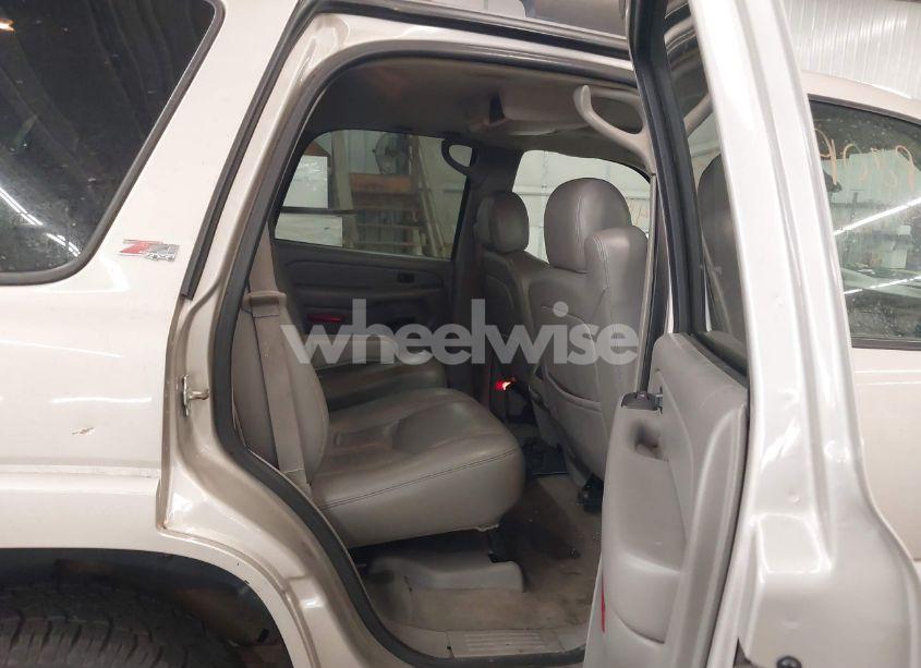 Photo 8 of 2006 Chevrolet Tahoe Z71 (VIN 1GNEK13T66R122708)