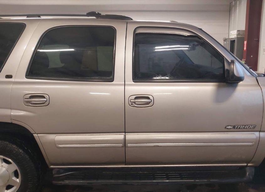 Photo 13 of 2000 Chevrolet Tahoe K1500 (VIN 1GNEK13T6YJ194820)