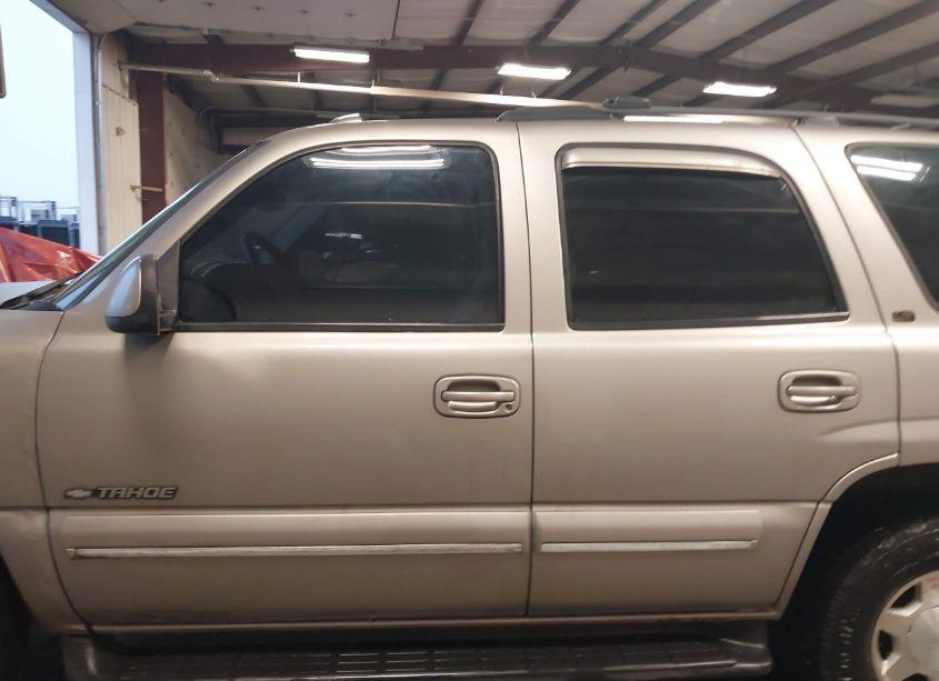 Photo 14 of 2000 Chevrolet Tahoe K1500 (VIN 1GNEK13T6YJ194820)