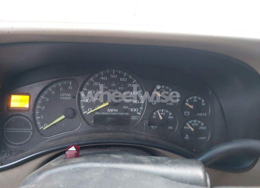 Photo 7 of 2001 Chevrolet Tahoe LT (VIN 1GNEK13T71J135491)