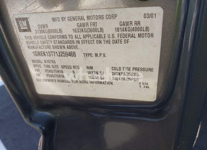 Photo 9 of 2001 Chevrolet Tahoe LS (VIN 1GNEK13T71J259468)