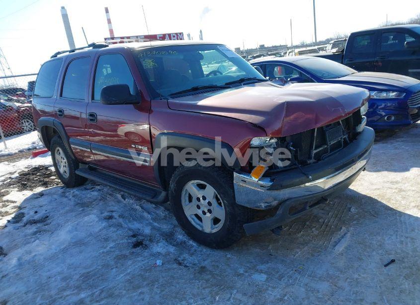 2001 Chevrolet Tahoe LS (VIN 1GNEK13T71J315151) main photo