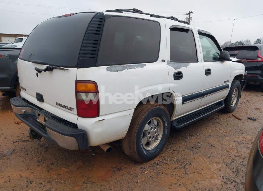 Photo 4 of 2001 Chevrolet Tahoe LS (VIN 1GNEK13T71R105926)