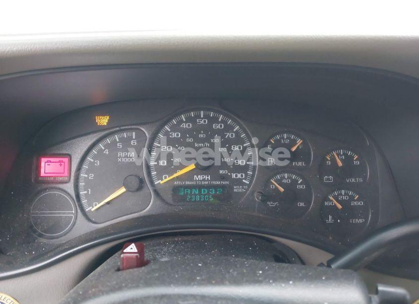 Photo 7 of 2001 Chevrolet Tahoe LS (VIN 1GNEK13T71R105926)