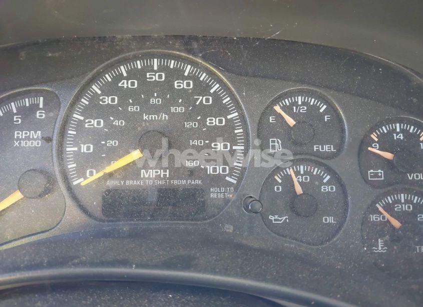 Photo 7 of 2001 Chevrolet Tahoe LS (VIN 1GNEK13T71R225256)