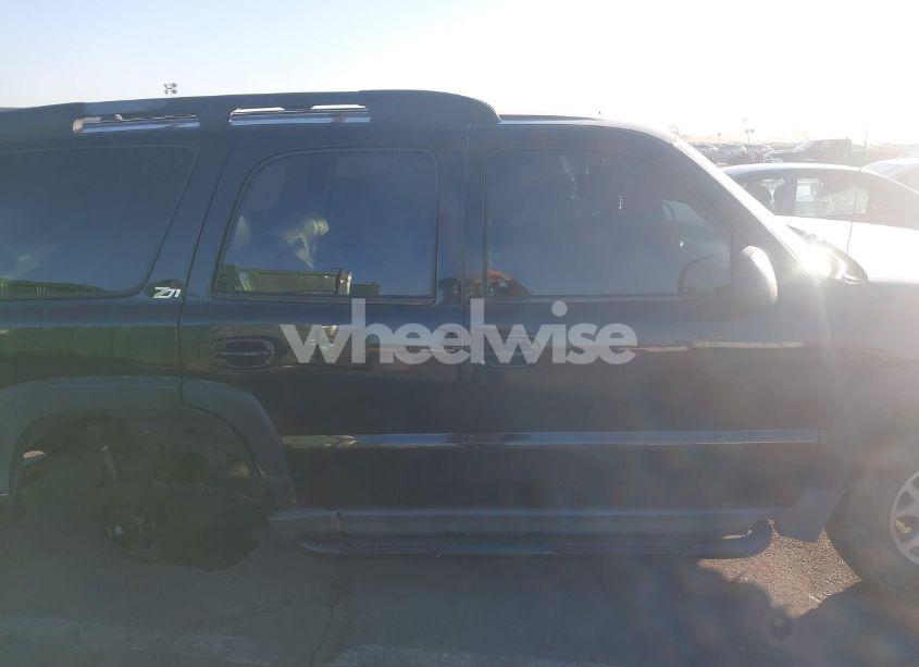 Photo 12 of 2002 Chevrolet Tahoe Z71 (VIN 1GNEK13T72R259229)