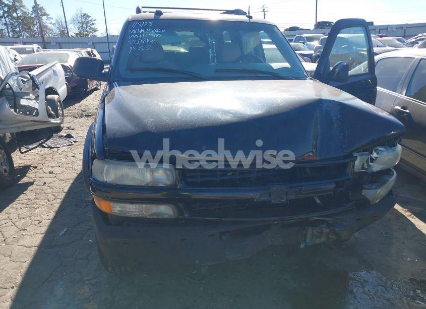 Photo 6 of 2004 Chevrolet Tahoe Z71 (VIN 1GNEK13T74R164303)